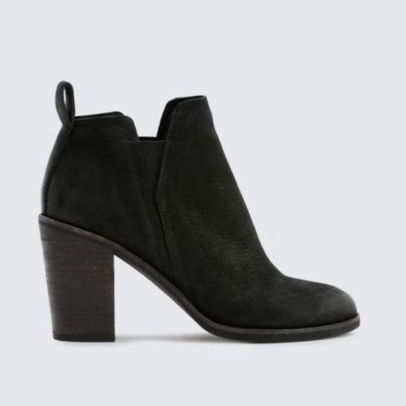 Distressed Nubuck Leather Pointy Toe Ankle Boots - Picture 2 of 4